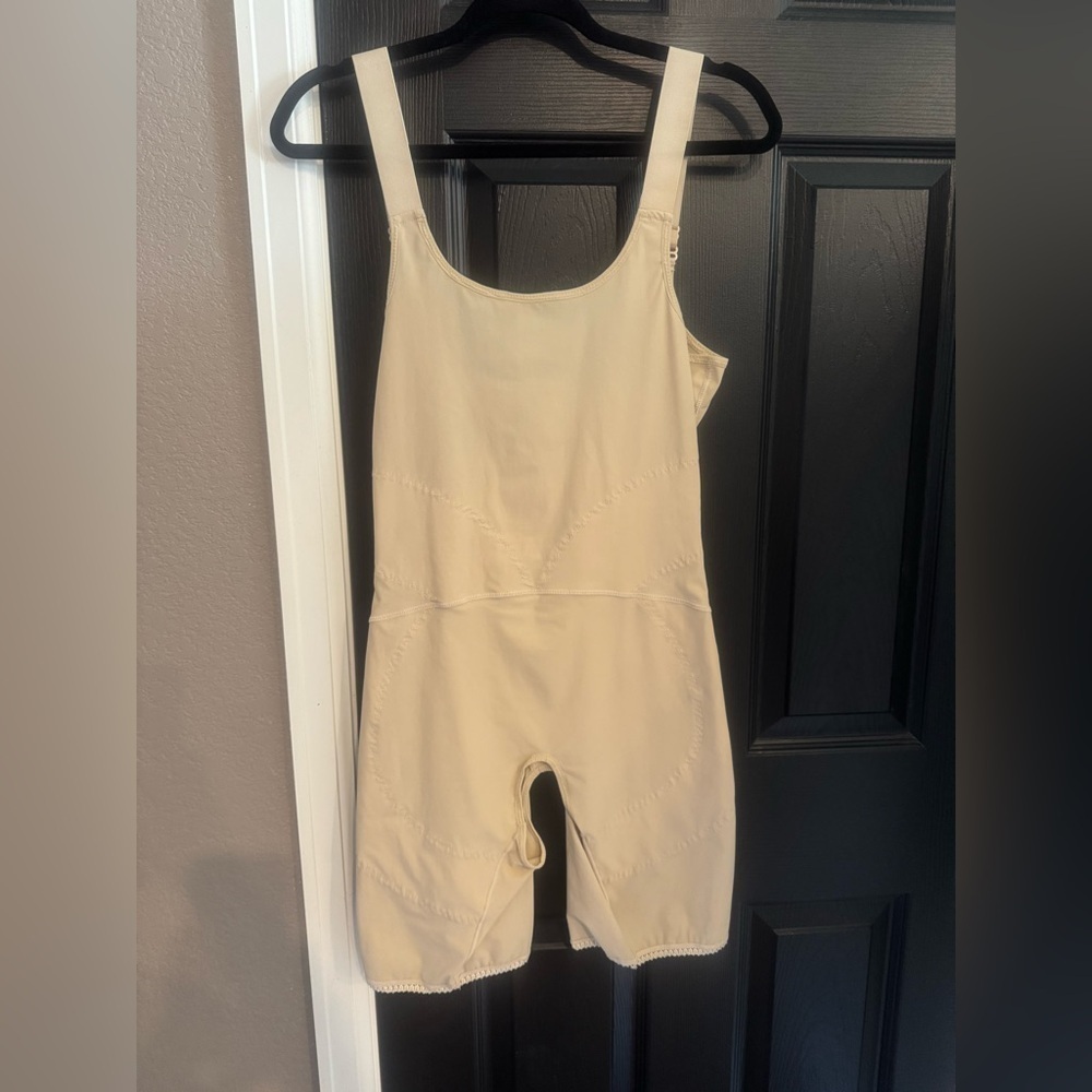 Women's Beige Shapewear Bodysuit - Picture 7 of 9